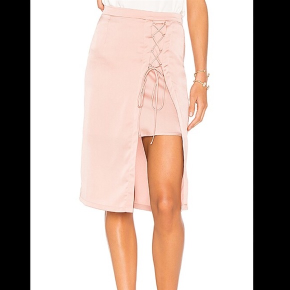 krisa Layered Lace Up Pencil Skirt in Cranberry REVOLVE NEW With Tags Size XS - Picture 5 of 10